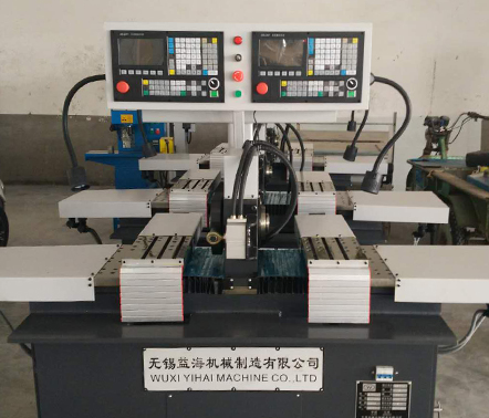 輥輪校直機(jī)